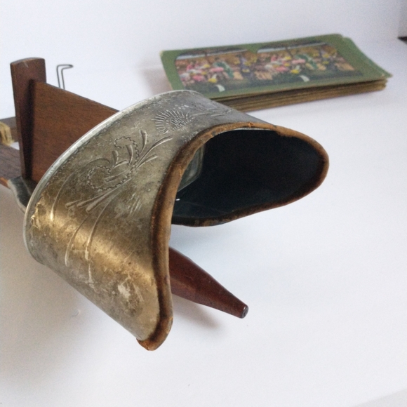 Stereoscope 1901 Antique Underwood and Underwood, with 17 Photo Cards - Picture 9 of 16